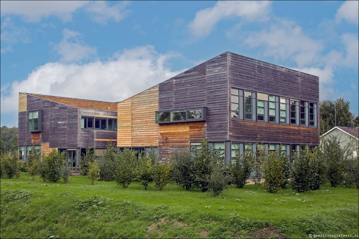 Almere Hout Stichting AAP