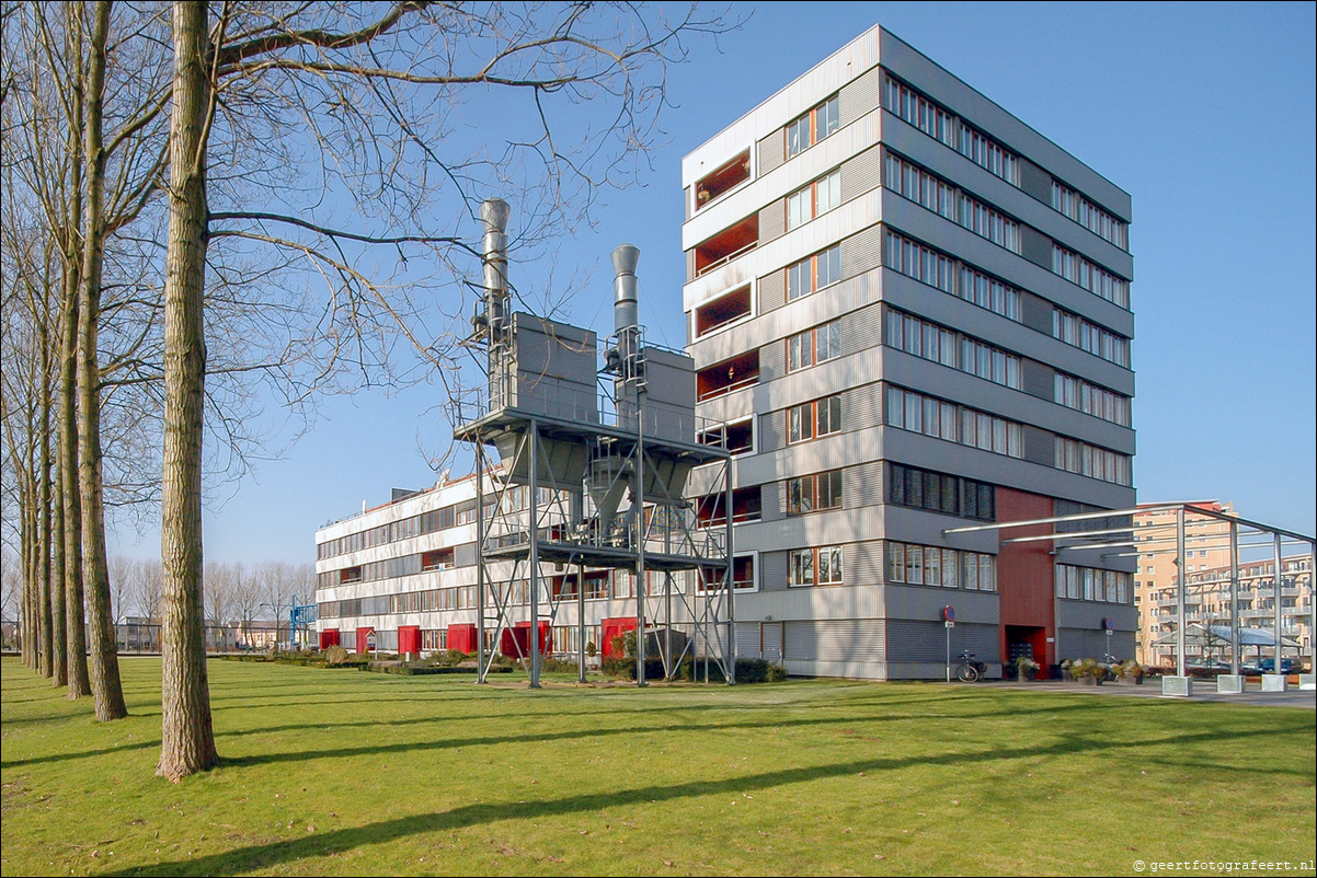 Almere Stad Oost Veluwezoom Cube en Dome