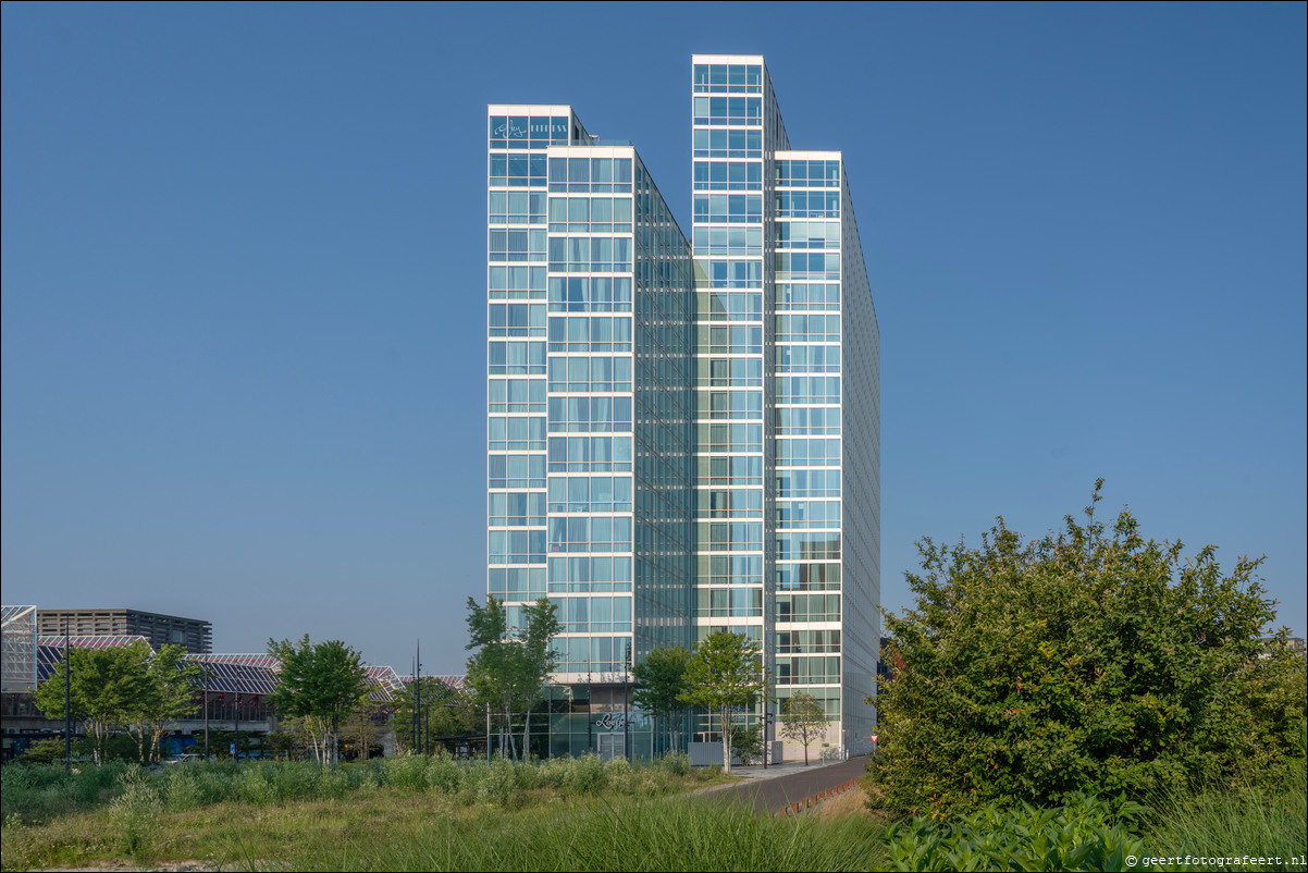 Almere Stad Martinez