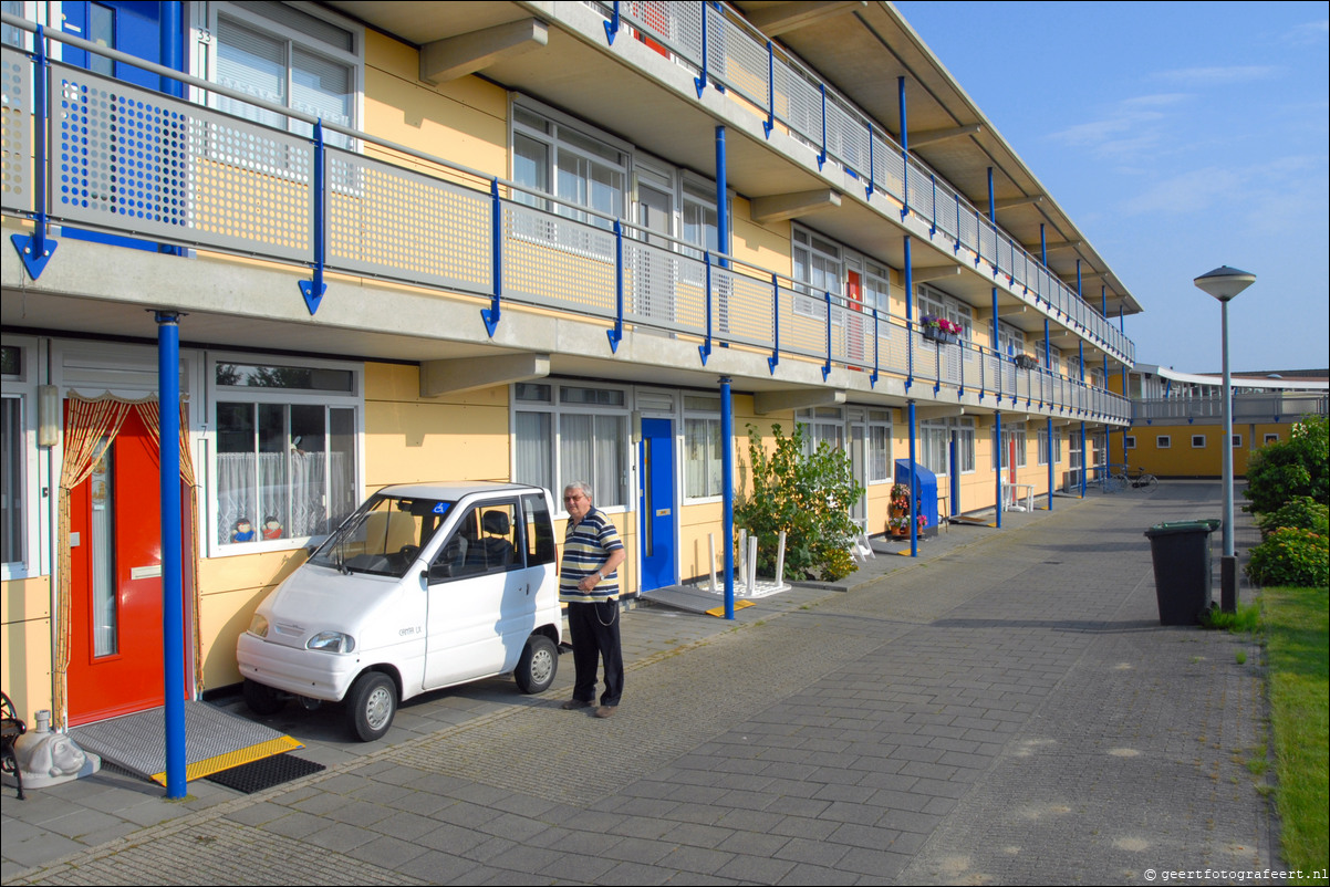Almere Stad West Toonladder